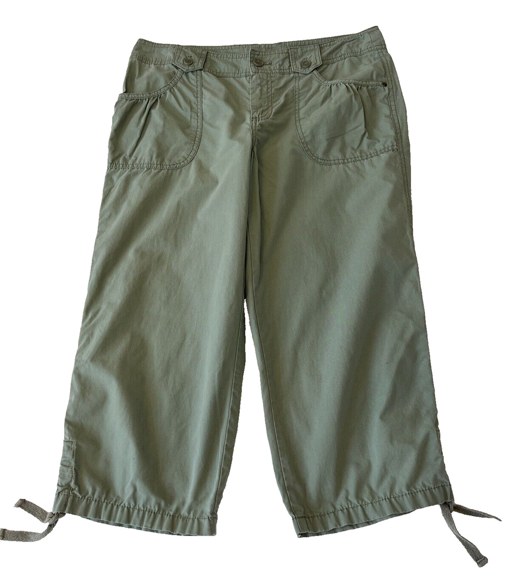 IZOD Women’s Capri Outdoor Pants Sz 8 Green Pockets Cotton Adj Hems